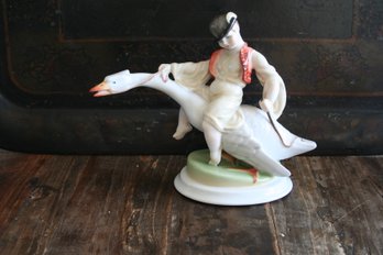 Vintage Herend Mattie & The Goose Ludas Matyi Figurine Deco