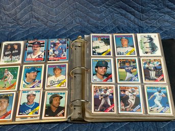 Big Book MLB Baseball Trading Cards