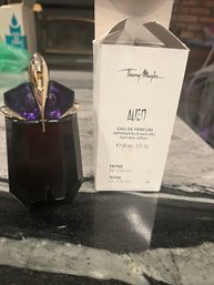 Alien Perfume