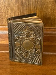 Vintage Metal Pocket Siddur Early Israel Palestine Prayer Book MCM Mid Century