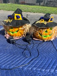 2 Scarecrow Pumpkin Heads