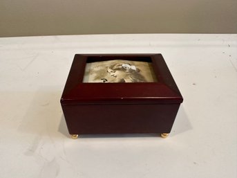 Music Jewelry Box - Plays Endless Love