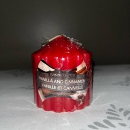 Vanilla Cinnamon Candle Holder