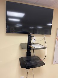 Flat Screen Tv And Wall Mount