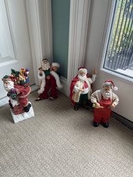 4 Santas