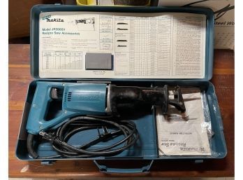 Makita Recipro Saw Model JR3000V