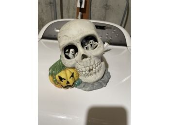 Skull Halloween Light Up Decoration