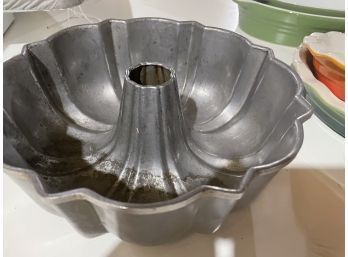 Upside Down Cake Mold