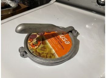 Tortilla Press