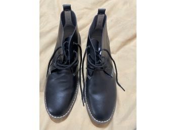 Ladies Leather Shoes Size 9