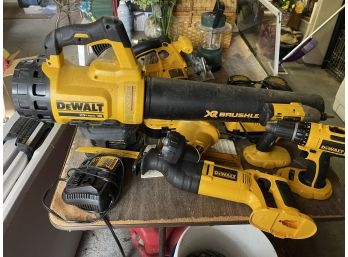 DeWalt Hand Tools & Power Tools