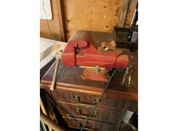 Craftsman Vise