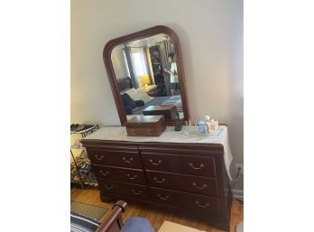 Chest Of Drawers With Mirror