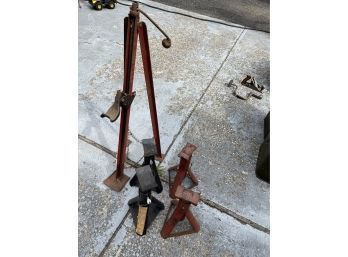 Vintage Tripod Bumper Jack & Smaller Jacks