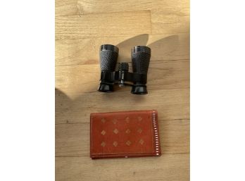 Binoculars, Wallet