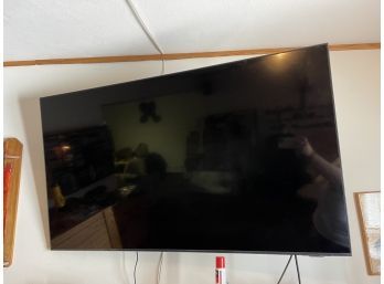 55 Inch Samsung TV