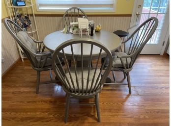 Kitchen Table & Chairs