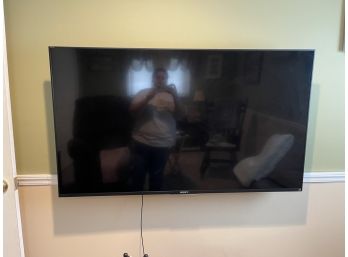 55 Inch Sony Flat Screen TV With Mount