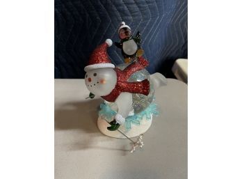 Christmas Snow Globe