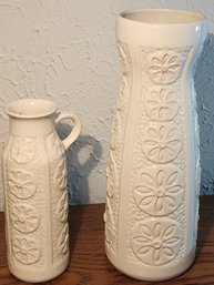 VZG Bay Keramik Mid Century Glossy White Flower West German Vase