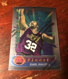 1995 Topps Finest Karl Malone Basketball Card