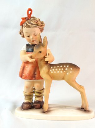 Goebel Hummel Figurine Friends Girl With Deer