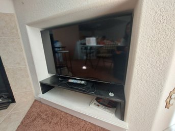 Samsung TV With Remote