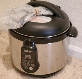 Salton Pressure Cooker- New