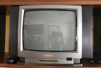 Magnavox 15' CRT TV