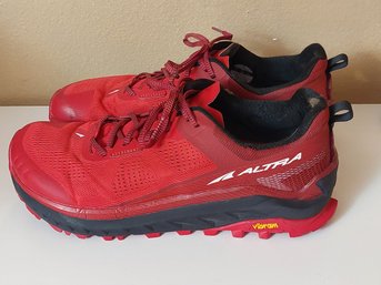 ALTRA Shoes Mens Size 12 Olympus 4 Vibram Red Hiking Trail Sneakers