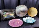 MIXED LOT OF SERVING TRAYS - LOT OF 4 - SERVING TRAYS HAS SET OF 4 - ITEM#728 LVRM