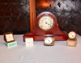 VINTAGE LOT OF CLOCKS - WESTCLOX TRAVEL - BROWN QUARTZ CLOCK - SURE ALARM #5019 - CLOCK KEYS - ITEM#146 LVRM