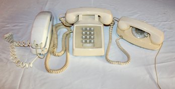 LOT OF PHONES - PRINCESS PHONE - AT&T - BELL - ITEM#162 RM2