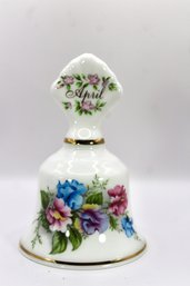 VINTAGE BELL - ENGLISH FINE BONE CHINA - BUTCHART GARDENS - MADE IN ENGLAND - FLOWERS - ITEM#52 RM1