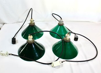 ANTIQUE LAMP SHADES - GREEN - ITEM#532 RM1