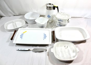 VINTAGE CORNING WARE AND BAKE WARE - SERVING TRAYS - TEA/COFFEE MUG - MEASURING CUP - AND MORE - ITEM#540 RM1
