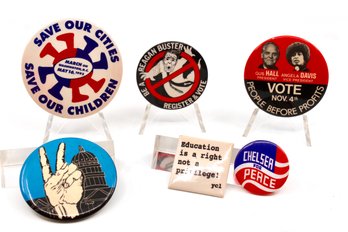 VINTAGE POLITICAL PINS - LOT OF 6 - ASSORTED YEARS - ITEM#575 BOX