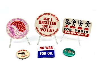 VINTAGE POLITICAL PINS - LOT OF 6 - ASSORTED YEARS - ITEM#626 BOX