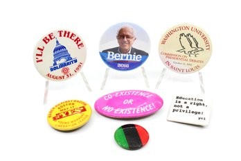 VINTAGE POLITICAL PINS - LOT OF 7 - ASSORTED YEARS - ITEM#660 BOX