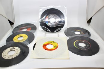 MIXED VINTAGE 45 RECORDS - LOT OF 7 - THE BEATLES - GARY LEWIS - ITEM#705 RM1