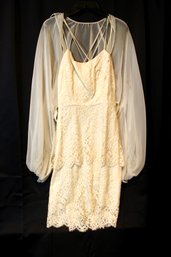 VINTAGE WEDDING DRESS - CUSTUM MADE - ONE OF A KIND - OFF WHITE W/SHEET TOP - SIZE 8 - ITEM#931 BSMT