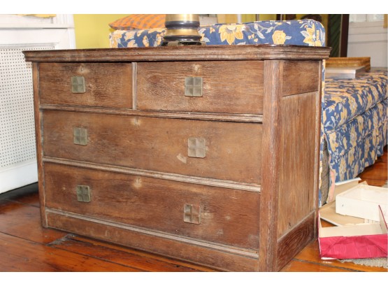 Beautiful Antique Dresser With 4 Drawers! - Item #11