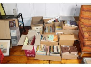 Mixed Lot Of Books - HUGE LOT! Fair To Good Condition - Item #116