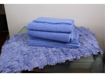 PERI Bathroom Towel & Rug Set - Lilac Blue! Good Condition - Item #28