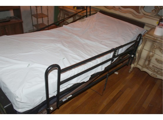 Drive Mechanical Hospital Bed - WORKS!! Good Condition - Item #119