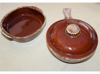 Hull Oven Proof Pots - Set Of 2!! Good Condition - Item #83