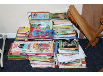 Huge Lot Of Children's Books Item#34