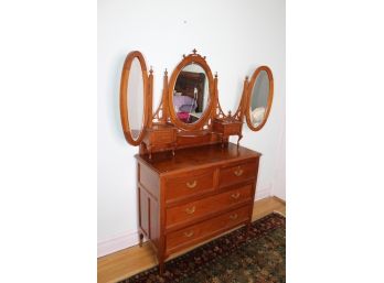 Vintage Vanity W/ 3 Mirrors & 5 Drawers - Good Condition! - Item #32