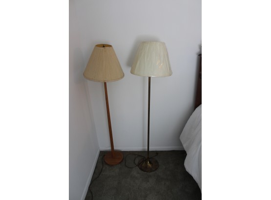 Lot Of 2 Standing Lamps - WORKS - Good Condition!! - Item #62