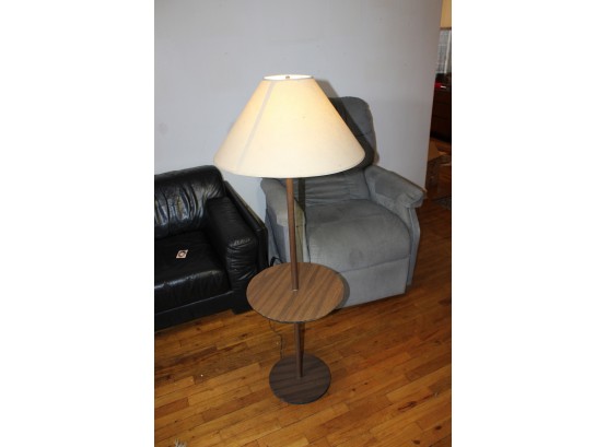 Vintage Table Lamp - WORKS!! - Item #55 LVRM